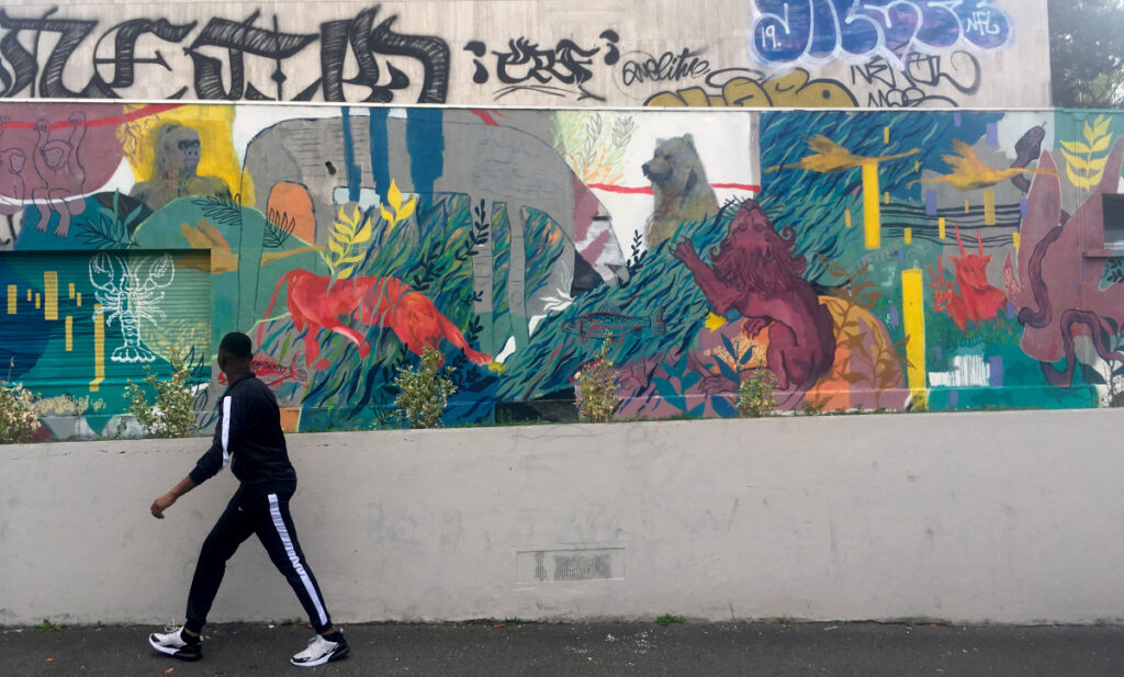 graffiterie_rue_rochebrune_montreuil_residence_sept_chemins_fresque
